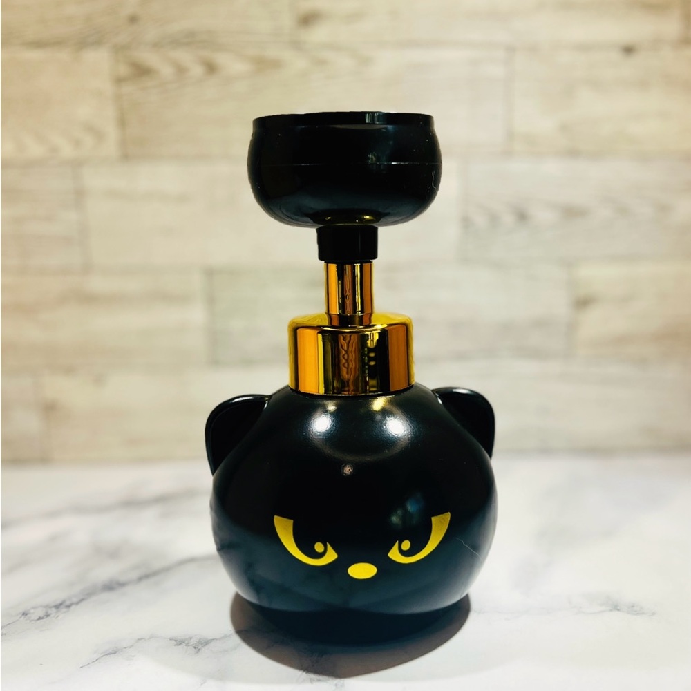 Black Cat-Shaped Foam Soap Paw Dispenser